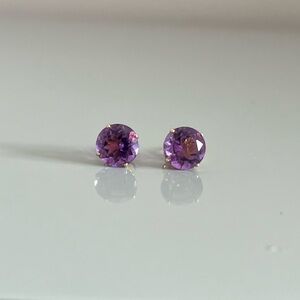 14K Gold Amethyst Stud Earrings